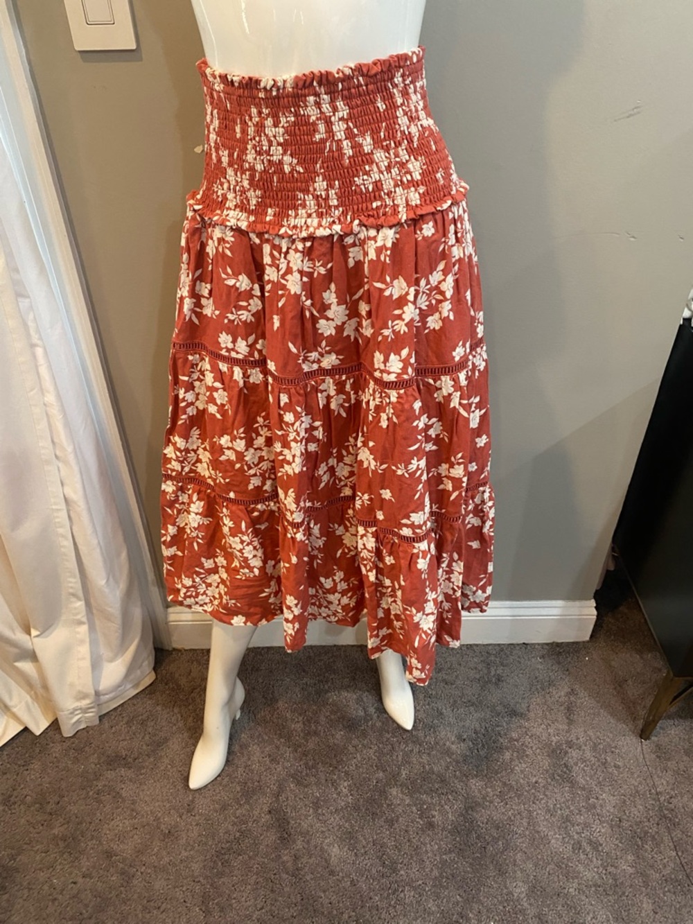 House of Harlow 1960 Rust Floral linen Blend Smocked Flowy MIDI Skirt XS